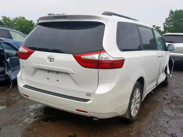 5TDDK3DC2FS106523 2015 TOYOTA SIENNA XLE-3