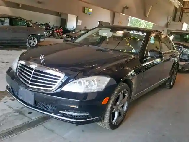 WDDNG7DB1DA537200 2013 MERCEDES-BENZ S 550-1