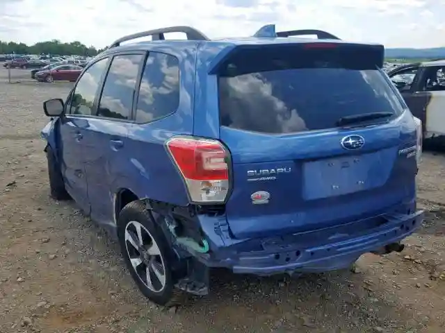 JF2SJAEC2HH476277 2017 SUBARU FORESTER 2.5I PREMIUM-2