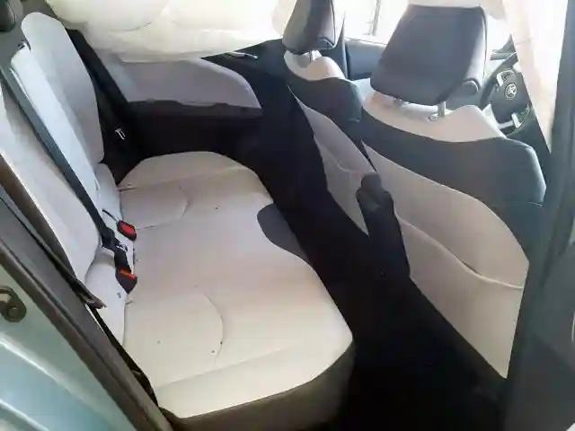 JTDKARFU0J3057349 2018 TOYOTA PRIUS-5