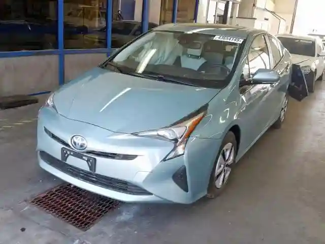 JTDKARFU0J3057349 2018 TOYOTA PRIUS-1