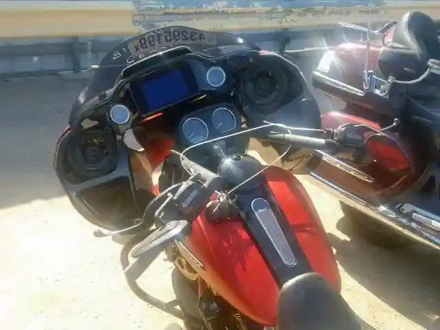 1HD1KTP17KB613687 2019 HARLEY-DAVIDSON FLTRXS-4