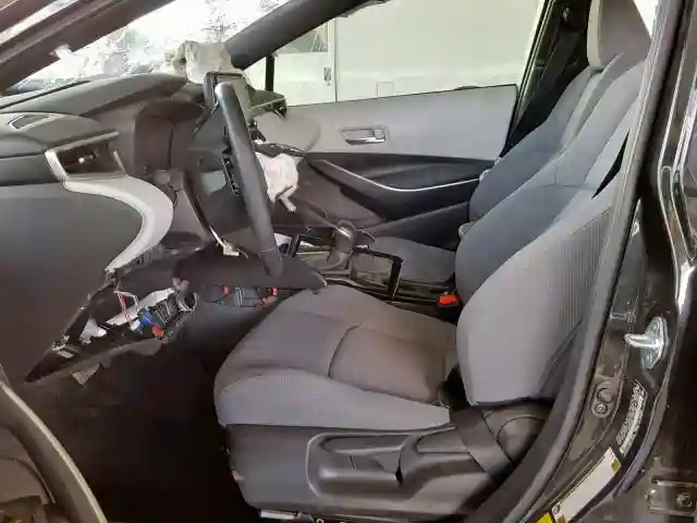 JTDS4RCE8LJ007432 2020 TOYOTA COROLLA SE-4