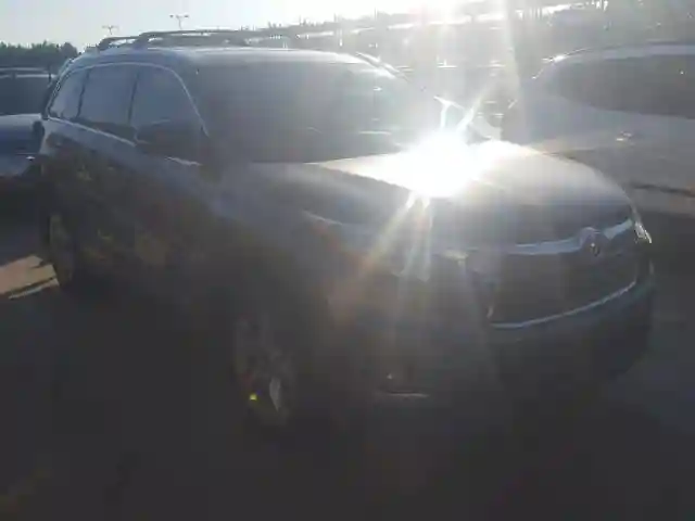 5TDDKRFH7GS270668 2016 TOYOTA HIGHLANDER LIMITED-0