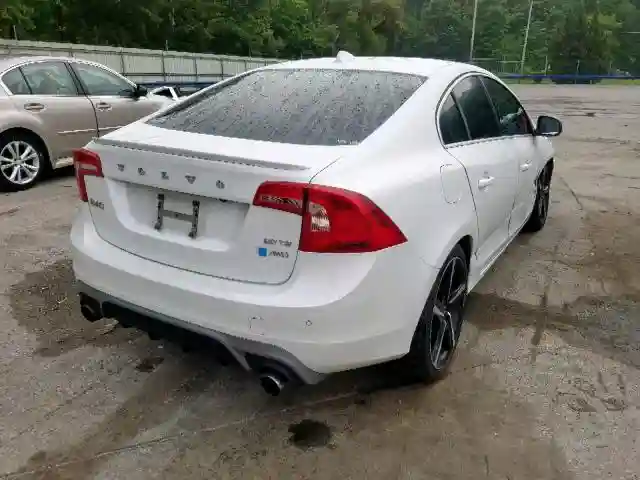 YV1902TPXG2396507 2016 VOLVO S60 R DESIGN-3