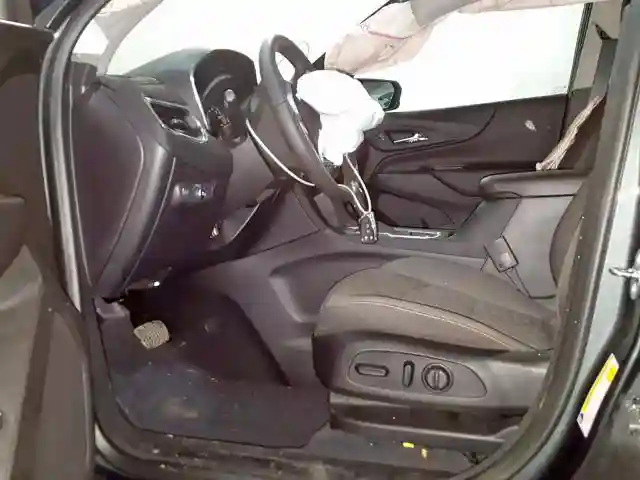 3GNAXUEV9KS570304 2019 CHEVROLET EQUINOX LT-4
