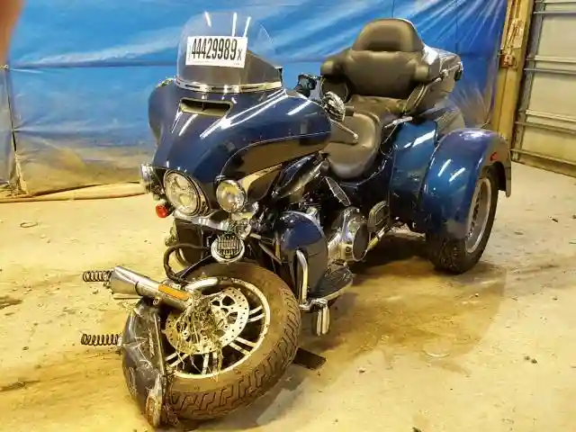1HD1MAL16EB854584 2014 HARLEY-DAVIDSON FLHTCUTG TRI GLIDE ULTRA-1