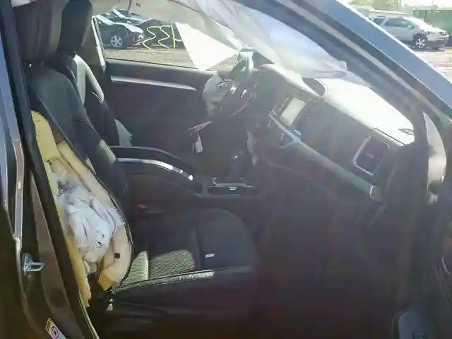 5TDBZRFH0JS890434 2018 TOYOTA HIGHLANDER LE-4
