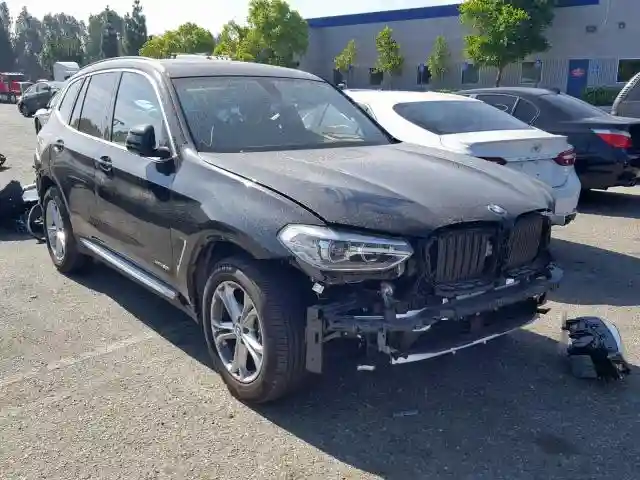 5UXTR9C52JLD60144 2018 BMW X3 XDRIVE30I-0