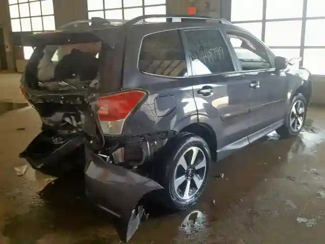 JF2SJAJC4HH498075 2017 SUBARU FORESTER 2.5I LIMITED-3