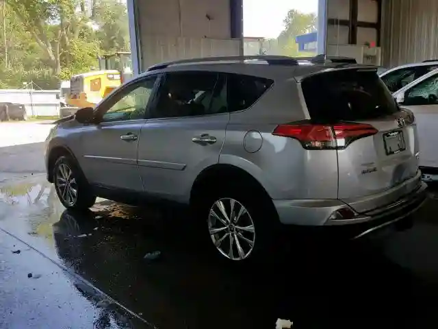 2T3DFREVXJW758806 2018 TOYOTA RAV4 LIMITED-2