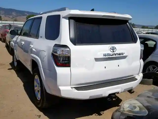 JTEBU5JR2J5532132 2018 TOYOTA 4RUNNER SR5/SR5 PREMIUM-2