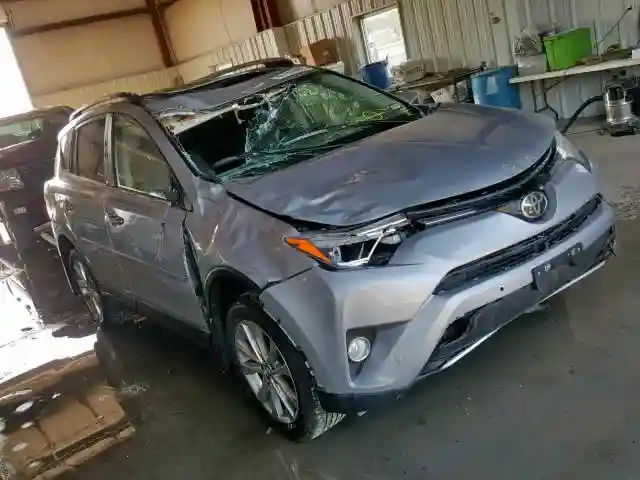 2T3DFREVXJW758806 2018 TOYOTA RAV4 LIMITED-0