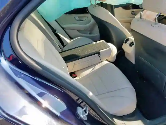 WDDWF4KB8HR306715 2017 MERCEDES-BENZ C 300 4MATIC-5