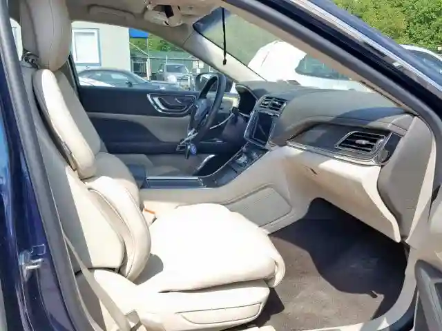 1LN6L9VK7H5603747 2017 LINCOLN CONTINENTAL PREMIERE-4