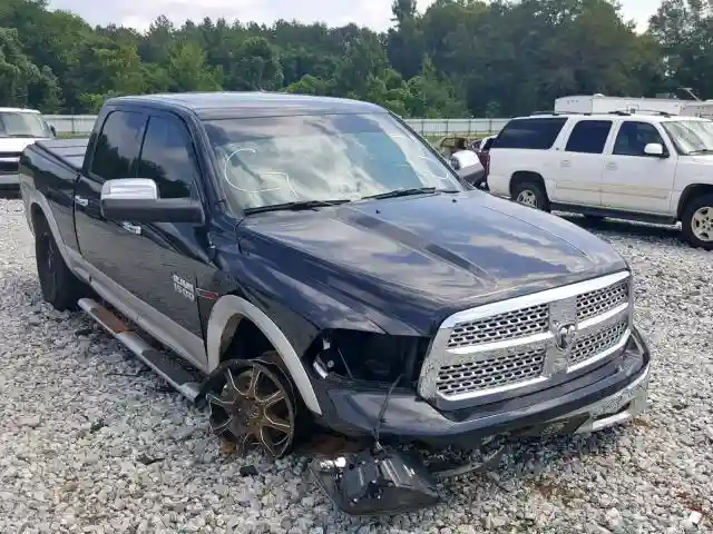 1C6RR7VM3JS258298 2018 RAM 1500 LARAMIE-0