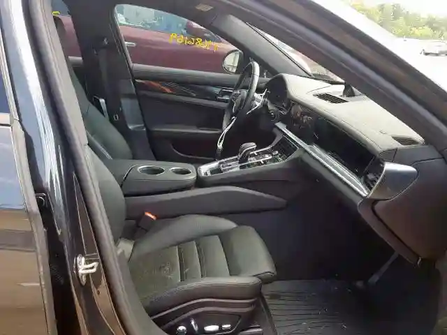 WP0AA2A70HL101834 2017 PORSCHE PANAMERA 2-4