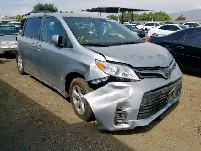 5TDKZ3DCXKS007963 2019 TOYOTA SIENNA LE-0