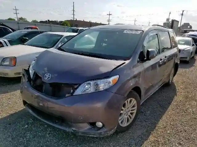 5TDYK3DC2FS606716 2015 TOYOTA SIENNA XLE-1