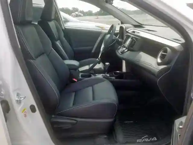 2T3YFREV0HW394455 2017 TOYOTA RAV4 LIMITED-4