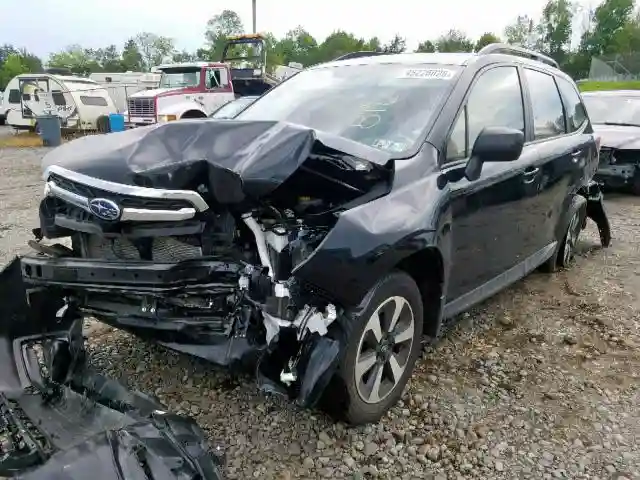 JF2SJABC3JH591755 2018 SUBARU FORESTER 2.5I-1
