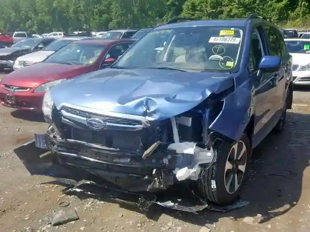 JF2SJAJC6JH543703 2018 SUBARU FORESTER 2.5I LIMITED-1