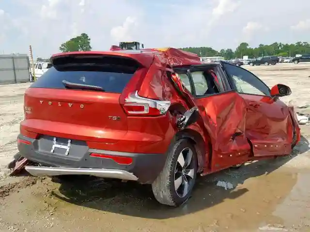 YV4162UK0K2133582 2019 VOLVO XC40 T5-3