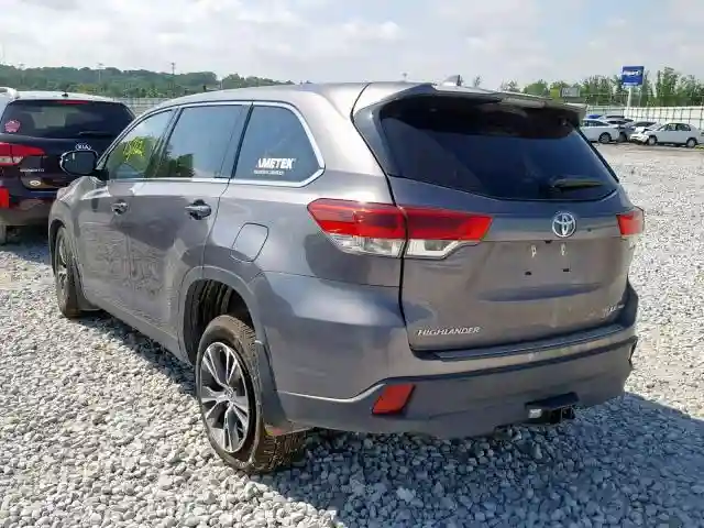 5TDBZRFH2KS918056 2019 TOYOTA HIGHLANDER LE-2