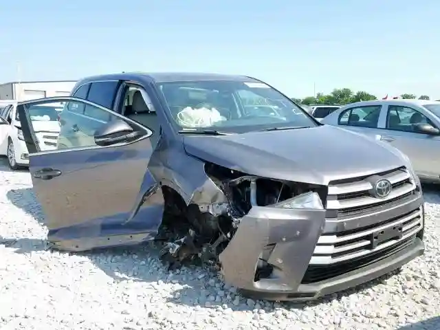5TDBZRFH2KS918056 2019 TOYOTA HIGHLANDER LE-0