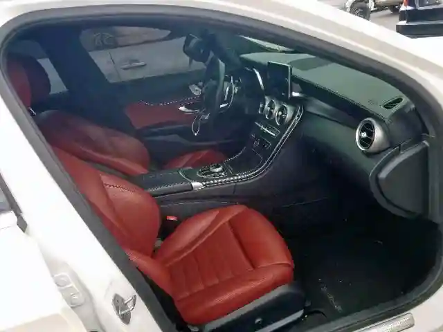 55SWF4JB0HU193925 2017 MERCEDES-BENZ C 300-4