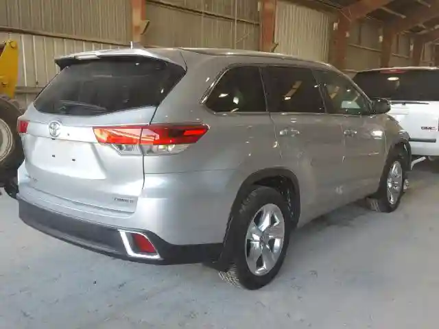 5TDYZRFH1JS274834 2018 TOYOTA HIGHLANDER LIMITED-3