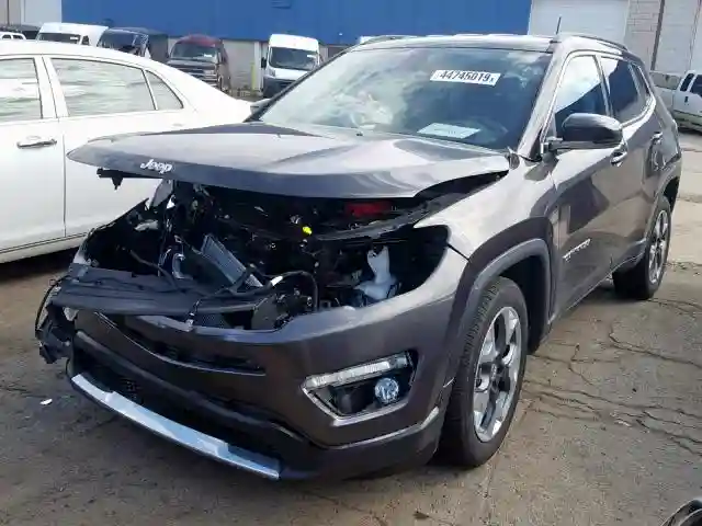 3C4NJDCB1KT724566 2019 JEEP COMPASS LIMITED-1