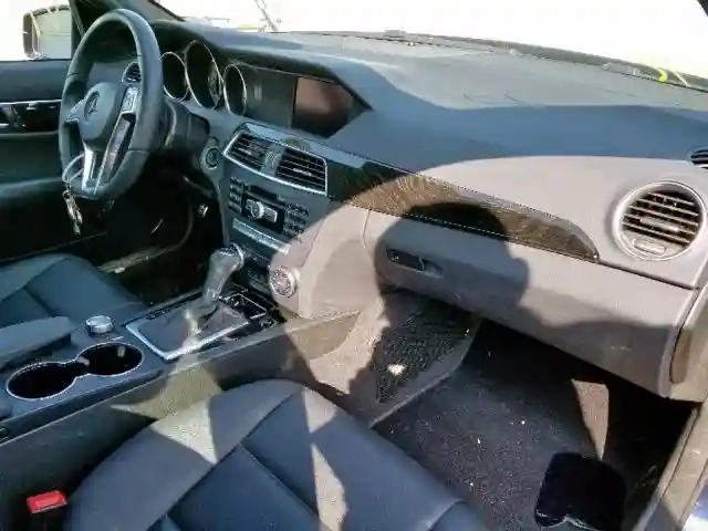 WDDGF8AB0EA934145 2014 MERCEDES-BENZ C 300 4MATIC-4