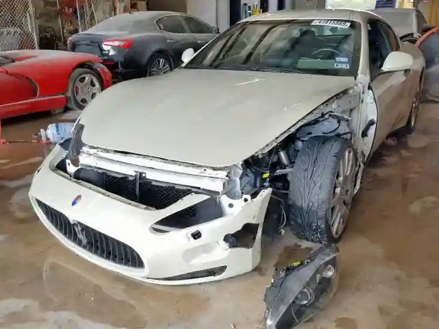 ZAMGJ45A190046840 2009 MASERATI GRANTURISMO-1