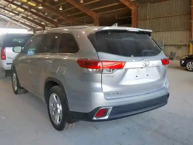 5TDYZRFH1JS274834 2018 TOYOTA HIGHLANDER LIMITED-2