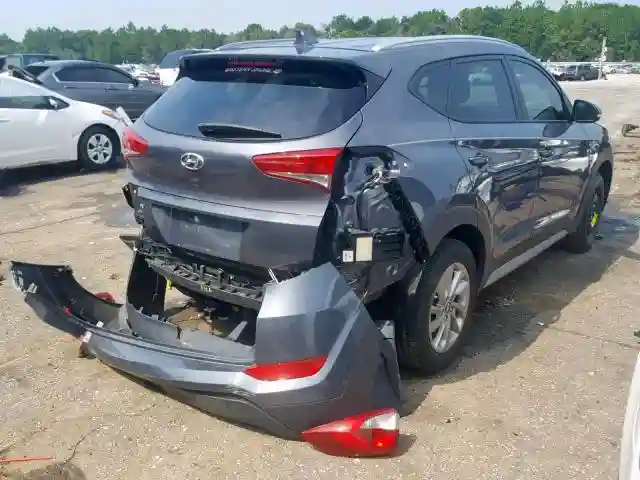 KM8J33A48JU619479 2018 HYUNDAI TUCSON SEL-3