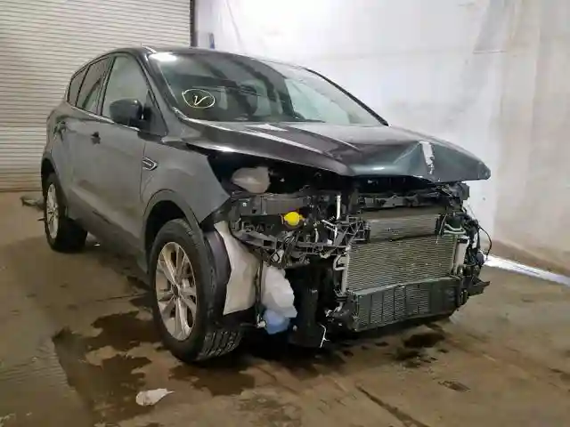 1FMCU9GD3KUA09443 2019 FORD ESCAPE SE-0