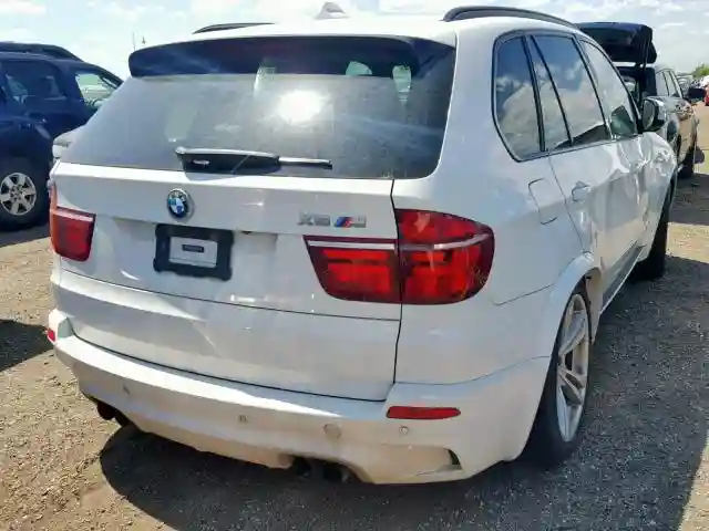 5YMGY0C52CLK27411 2012 BMW X5 M-3