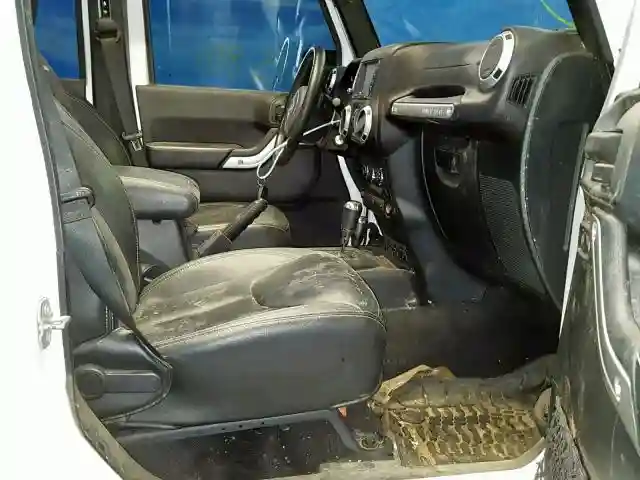 1C4HJWFG3FL686551 2015 JEEP WRANGLER UNLIMITED RUBICON-4