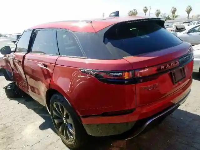 SALYL2EX5KA779574 2019 LAND ROVER RANGE ROVER VELAR R-DYNAMIC SE-2