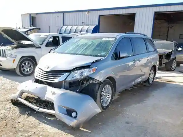 5TDYK3DC9GS697324 2016 TOYOTA SIENNA XLE-1
