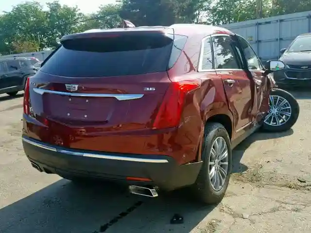 1GYKNBRS5HZ120002 2017 CADILLAC XT5 LUXURY-3