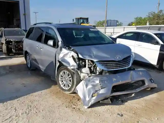 5TDYK3DC9GS697324 2016 TOYOTA SIENNA XLE-0