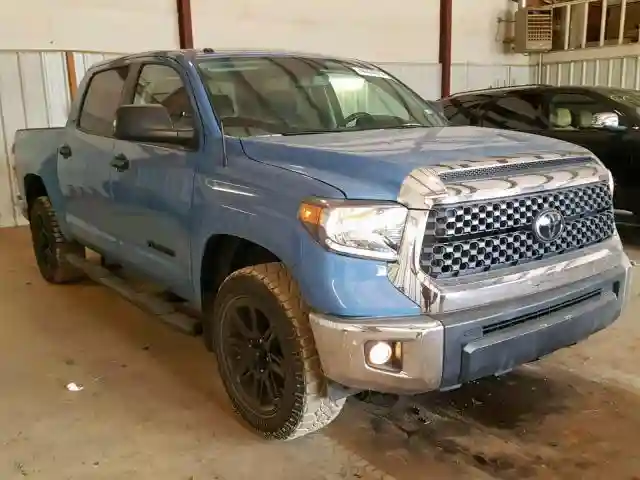 5TFEM5F10KX138977 2019 TOYOTA TUNDRA CREWMAX SR5-0