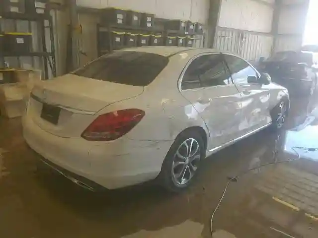 55SWF4JB4HU198142 2017 MERCEDES-BENZ C 300-3