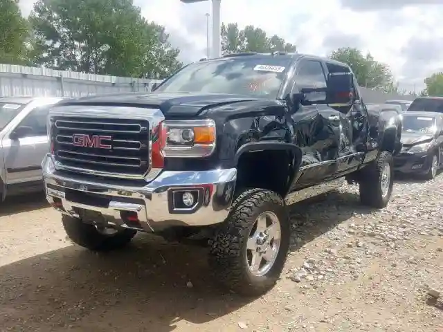 1GT423C81FF123830 2015 GMC SIERRA K3500 SLT-1