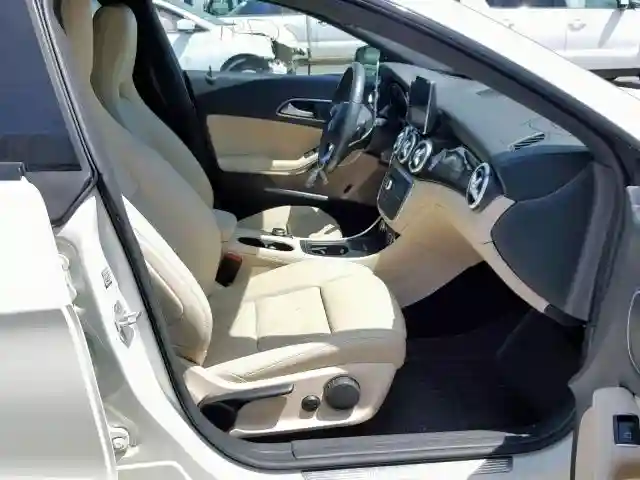 WDDSJ4EB9GN349653 2016 MERCEDES-BENZ CLA 250-4