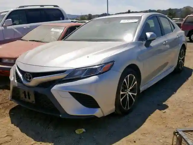JTNB11HK5J3041611 2018 TOYOTA CAMRY L-1