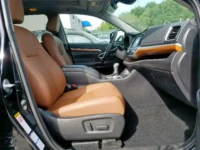 5TDDZRFH3HS473277 2017 TOYOTA HIGHLANDER LIMITED-4