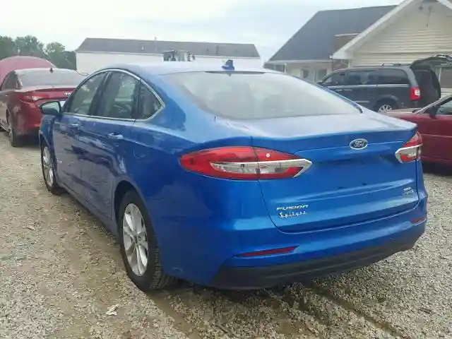 3FA6P0MU8KR195891 2019 FORD FUSION SEL-2